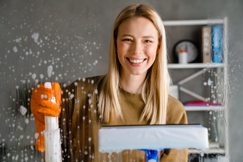 How to Remove Window Streaks 🥇 Wasilla, AK Window Cleaning