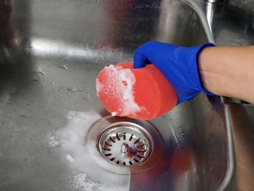 How can I prevent stainless steel from staining